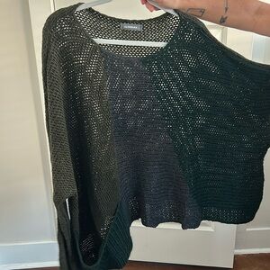 Alembika size Large. Sweater